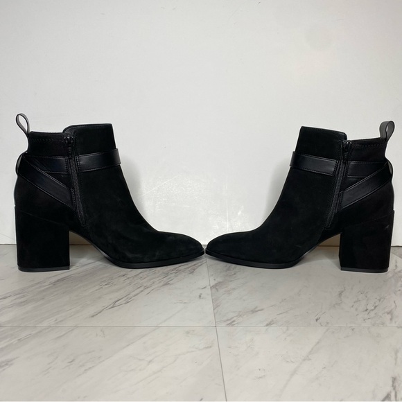 New! Vionic Tenley Black Heeled Bootie 9 - Picture 5 of 15